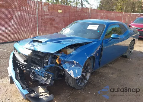 2021 Dodge Challenger R/T Scat Pack z USA, uszkodzony, nr VIN 2C3CDZFJ8MH600003